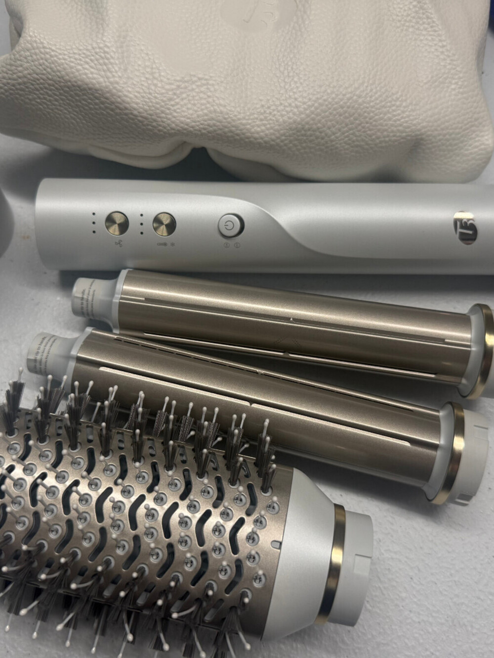 Open Box - T3 Aire 360 Multi-Styler Blowout System Kit W/ Ceramic Curling Satin